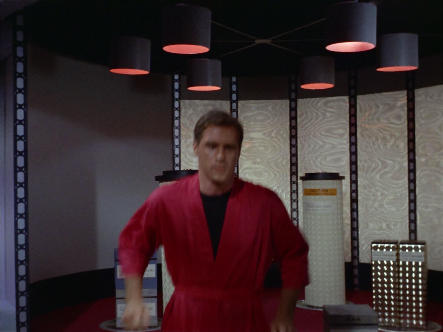 ariane179254_StarTrek_1x09_DaggerOfTheMind_0030.jpg