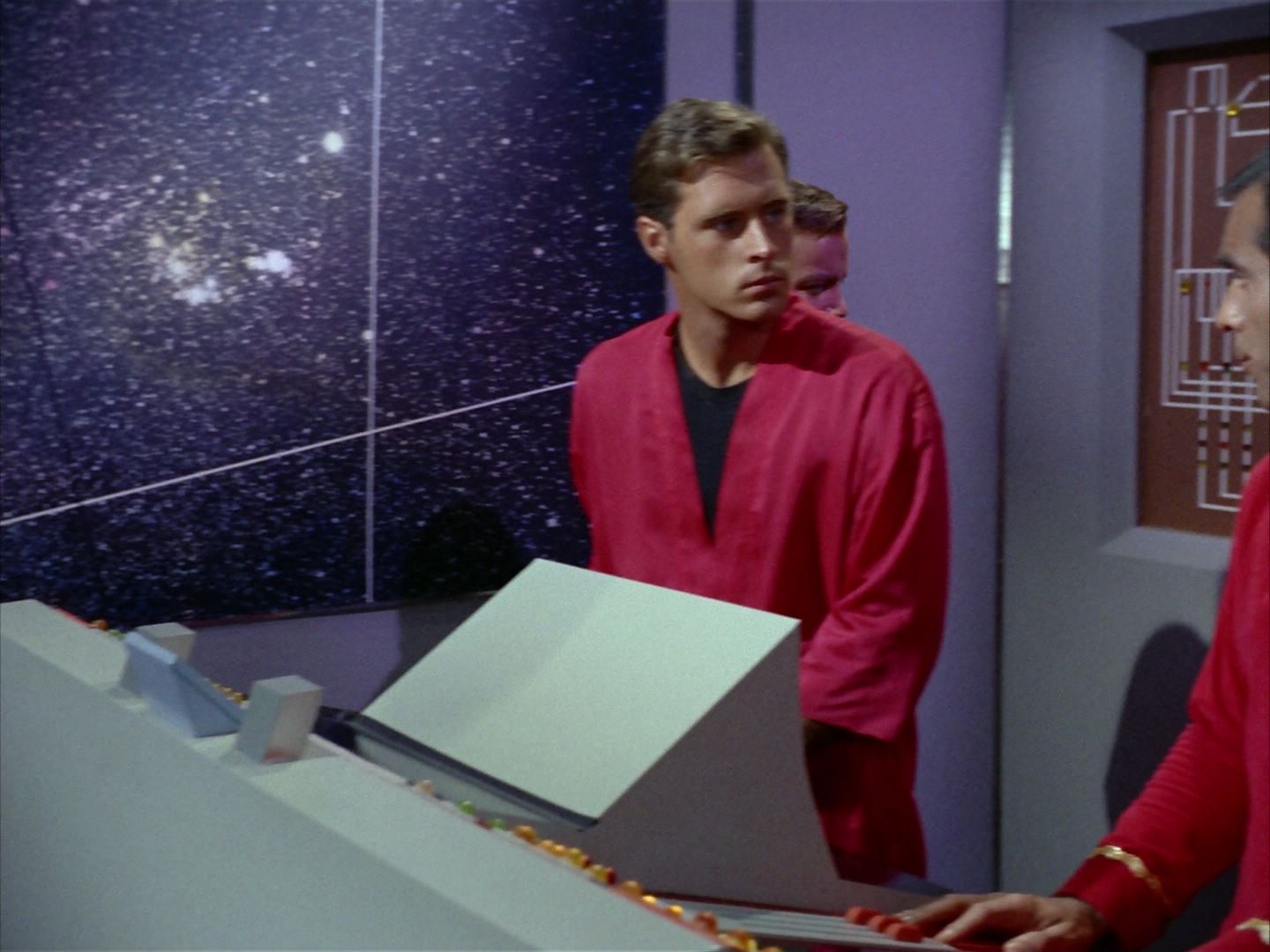 ariane179254_StarTrek_1x09_DaggerOfTheMind_0063.jpg
