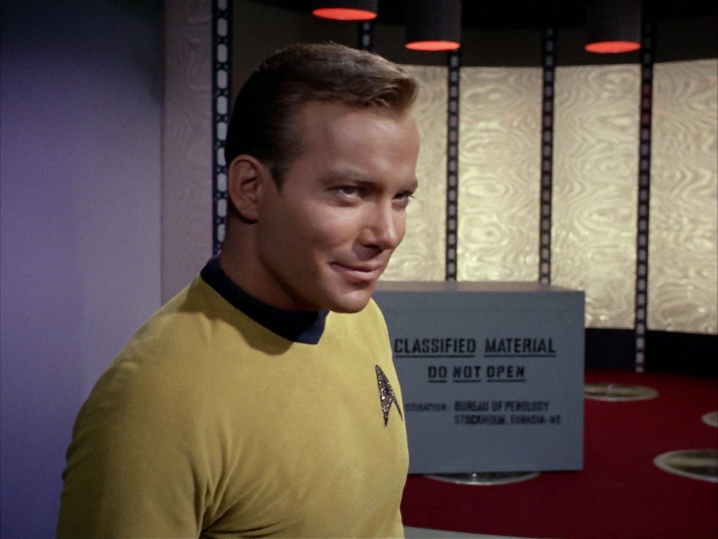 ariane179254_StarTrek_1x09_DaggerOfTheMind_0129.jpg