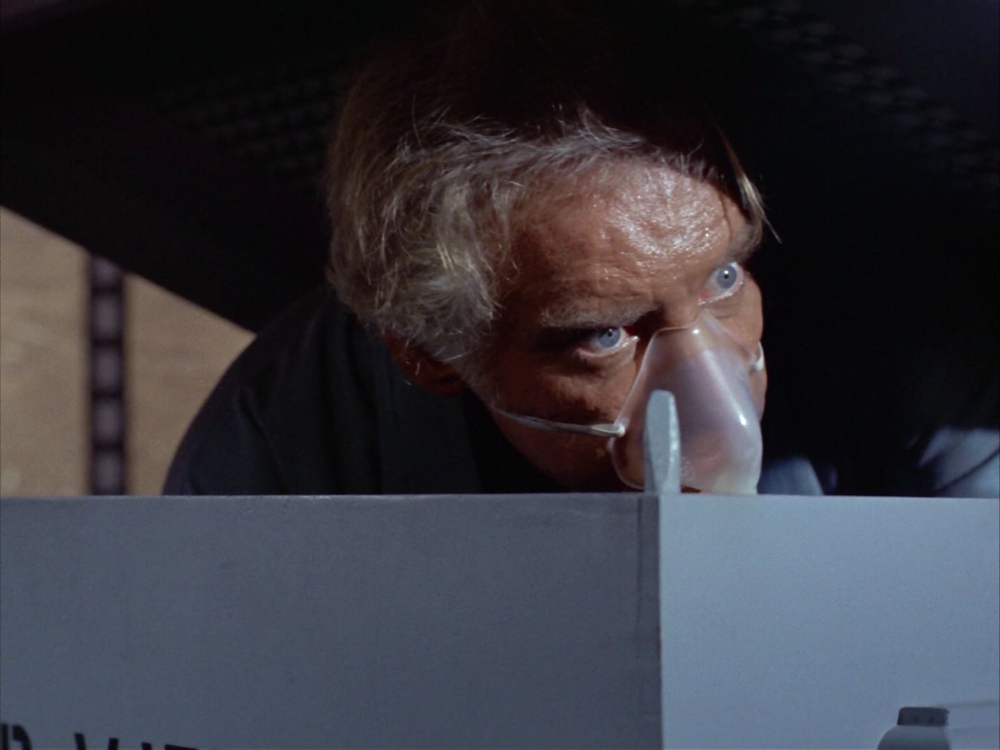 ariane179254_StarTrek_1x09_DaggerOfTheMind_0146.jpg