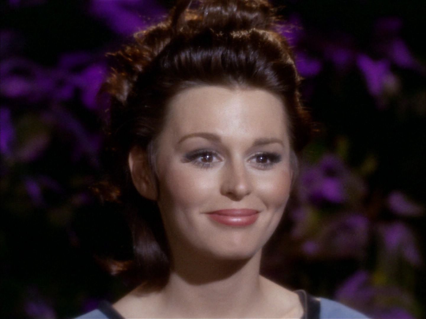 ariane179254_StarTrek_1x09_DaggerOfTheMind_1394.jpg