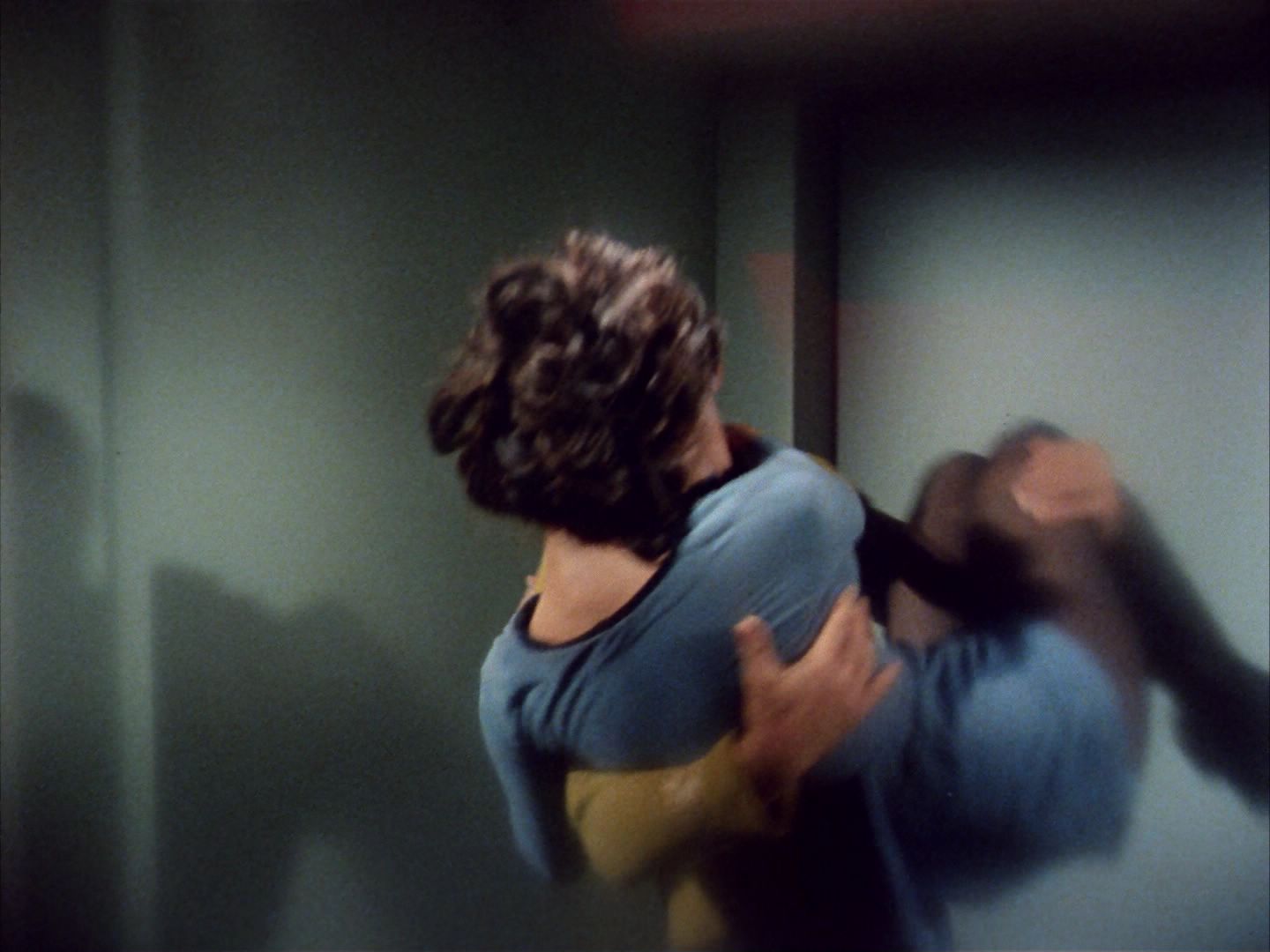 ariane179254_StarTrek_1x09_DaggerOfTheMind_2610.jpg