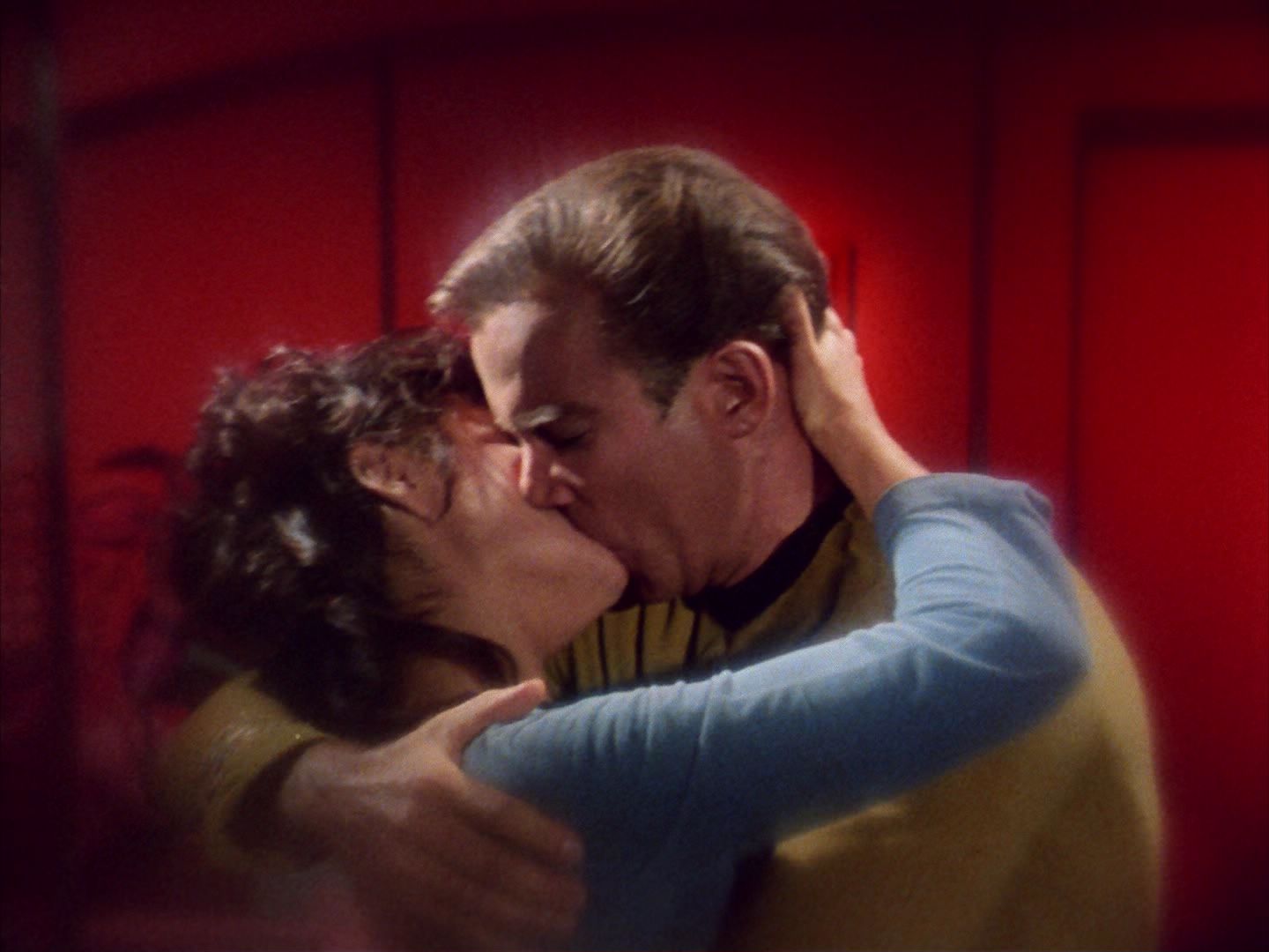 ariane179254_StarTrek_1x09_DaggerOfTheMind_2661.jpg