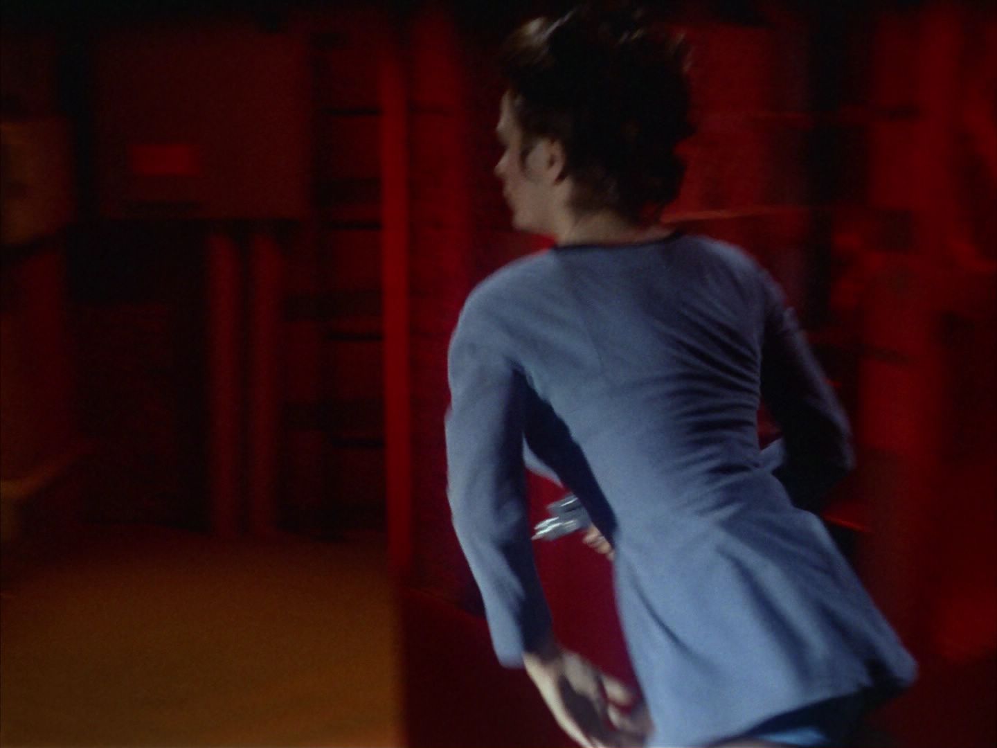 ariane179254_StarTrek_1x09_DaggerOfTheMind_3269.jpg