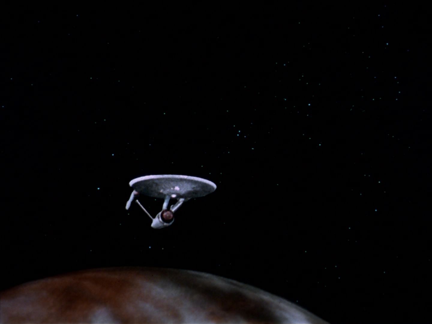 ariane179254_StarTrek_1x09_DaggerOfTheMind_3557.jpg