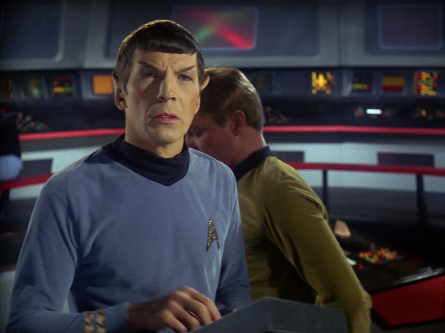 ariane179254_StarTrek_1x10_TheCorbomiteManouver_0045.jpg