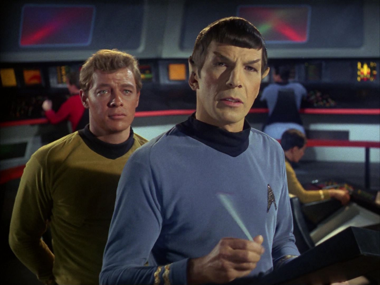 ariane179254_StarTrek_1x10_TheCorbomiteManouver_0052.jpg