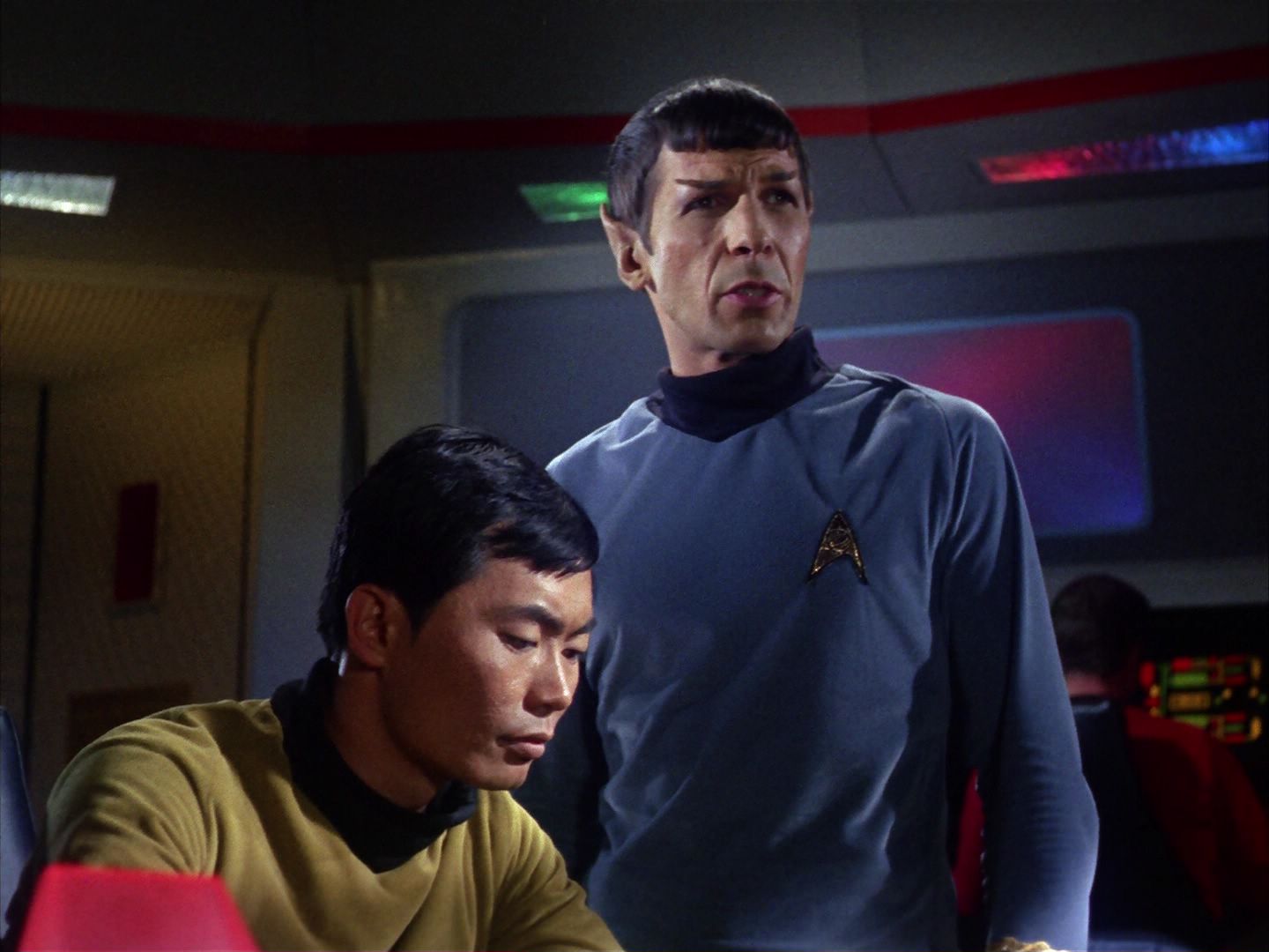 ariane179254_StarTrek_1x10_TheCorbomiteManouver_0071.jpg