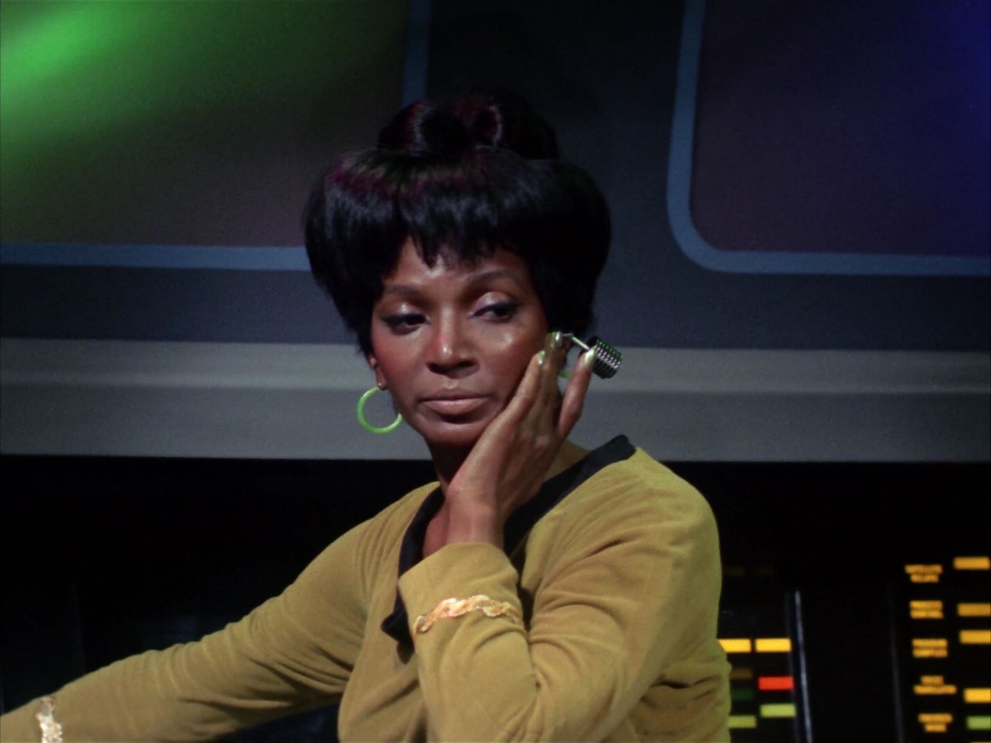 ariane179254_StarTrek_1x10_TheCorbomiteManouver_0082.jpg