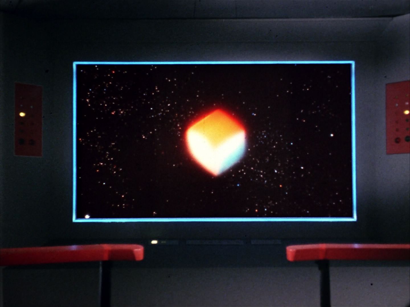 ariane179254_StarTrek_1x10_TheCorbomiteManouver_0138.jpg