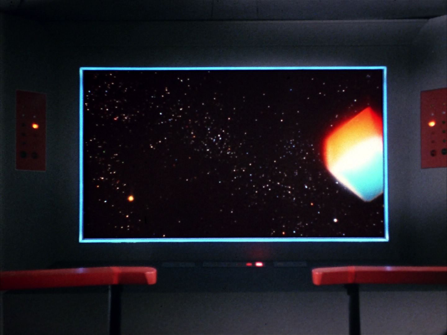 ariane179254_StarTrek_1x10_TheCorbomiteManouver_0144.jpg