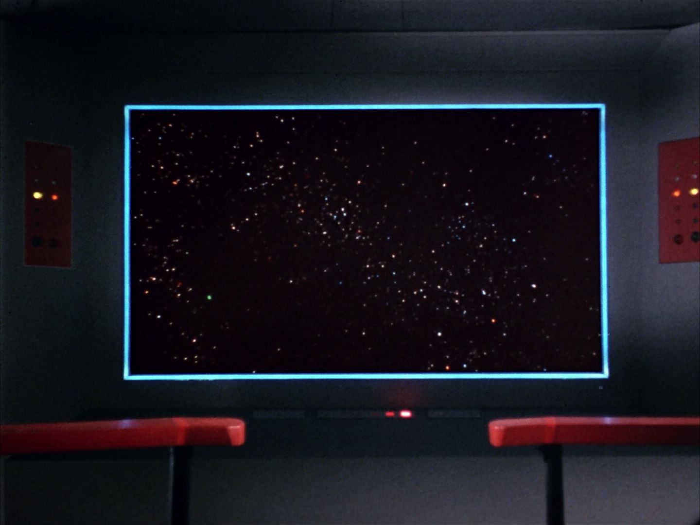 ariane179254_StarTrek_1x10_TheCorbomiteManouver_0152.jpg