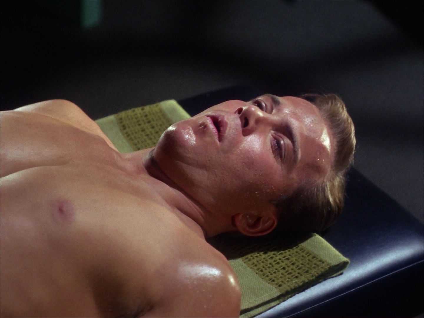 ariane179254_StarTrek_1x10_TheCorbomiteManouver_0281.jpg