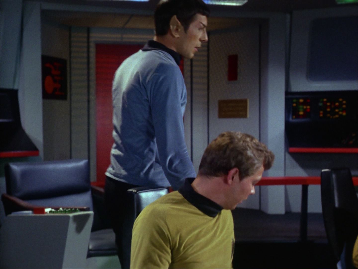 ariane179254_StarTrek_1x10_TheCorbomiteManouver_0441.jpg