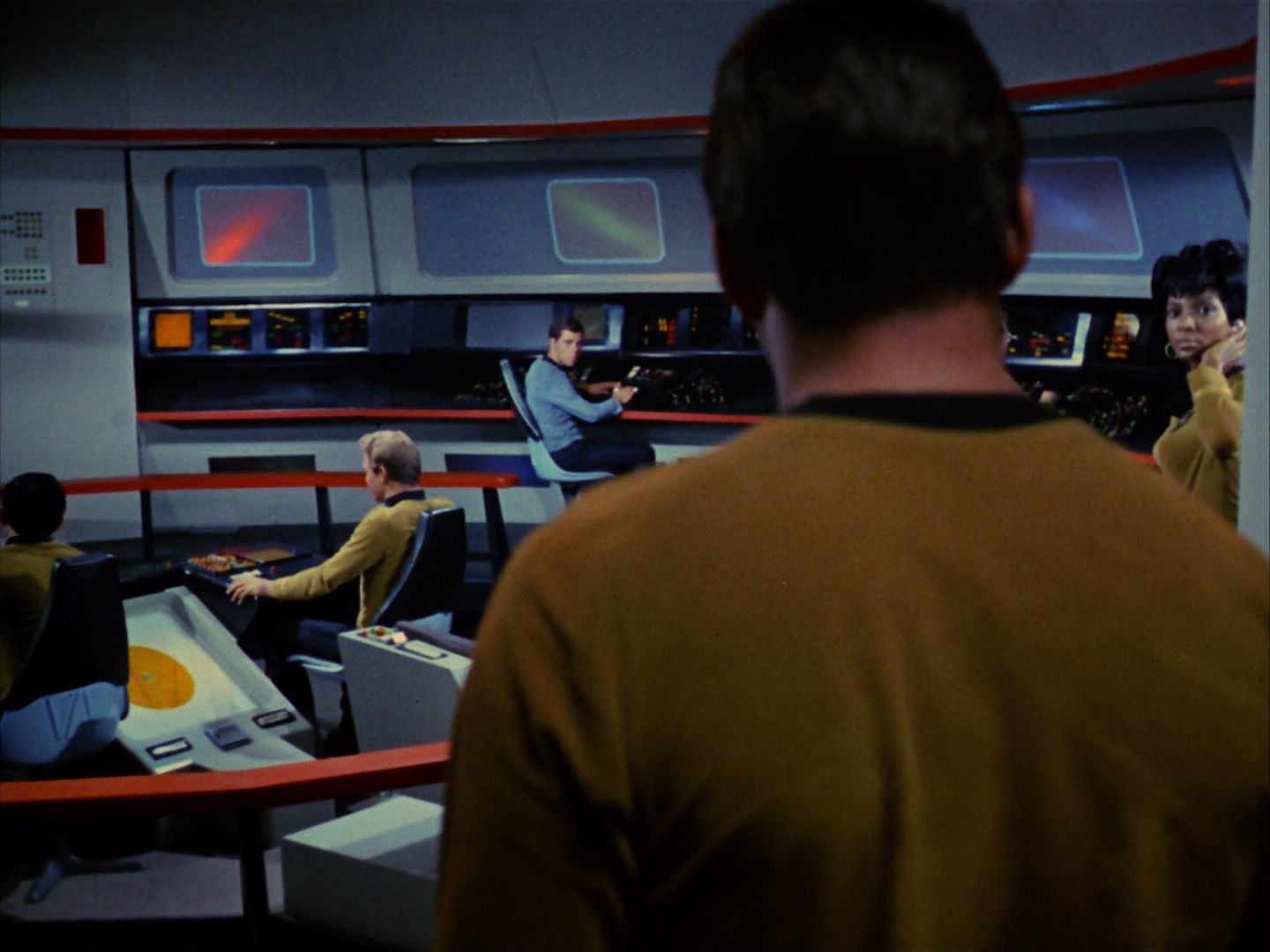 ariane179254_StarTrek_1x10_TheCorbomiteManouver_0513.jpg
