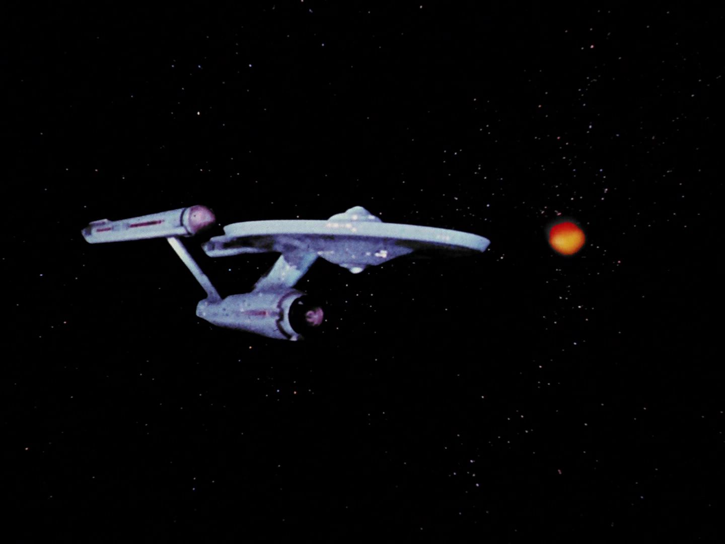 ariane179254_StarTrek_1x10_TheCorbomiteManouver_0604.jpg