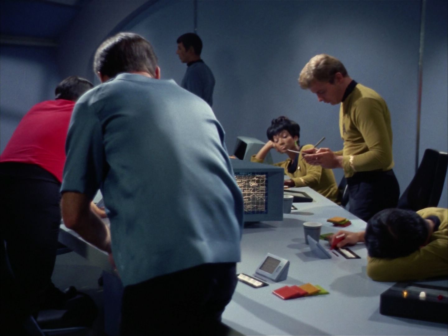 ariane179254_StarTrek_1x10_TheCorbomiteManouver_0615.jpg