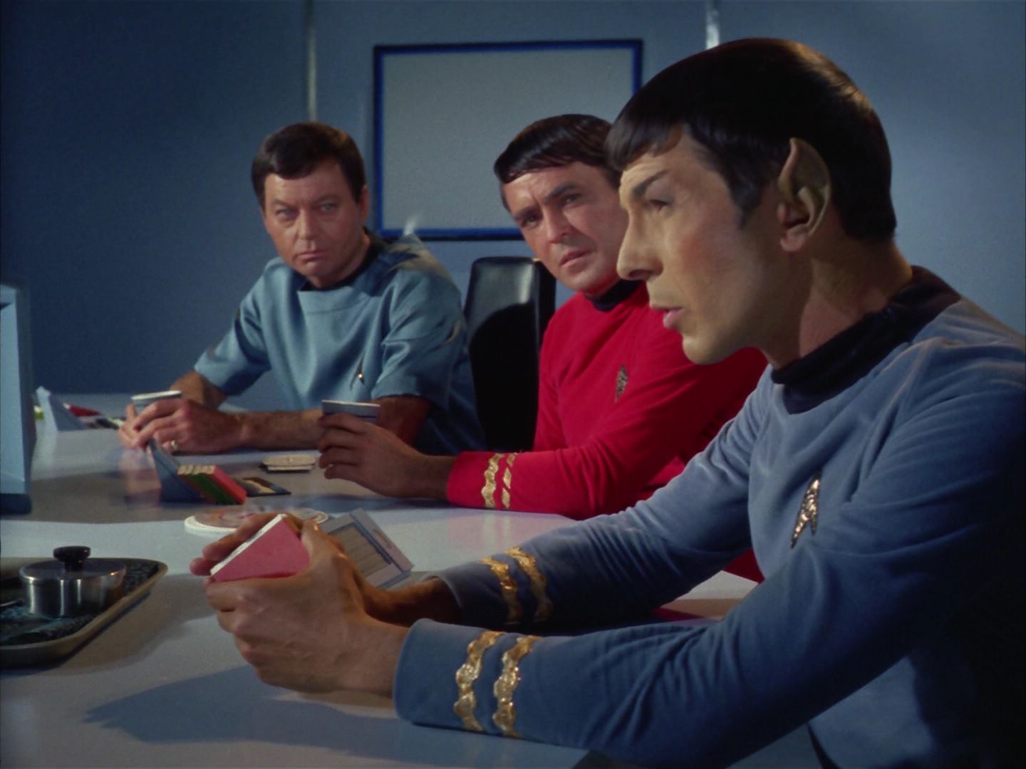 ariane179254_StarTrek_1x10_TheCorbomiteManouver_0630.jpg