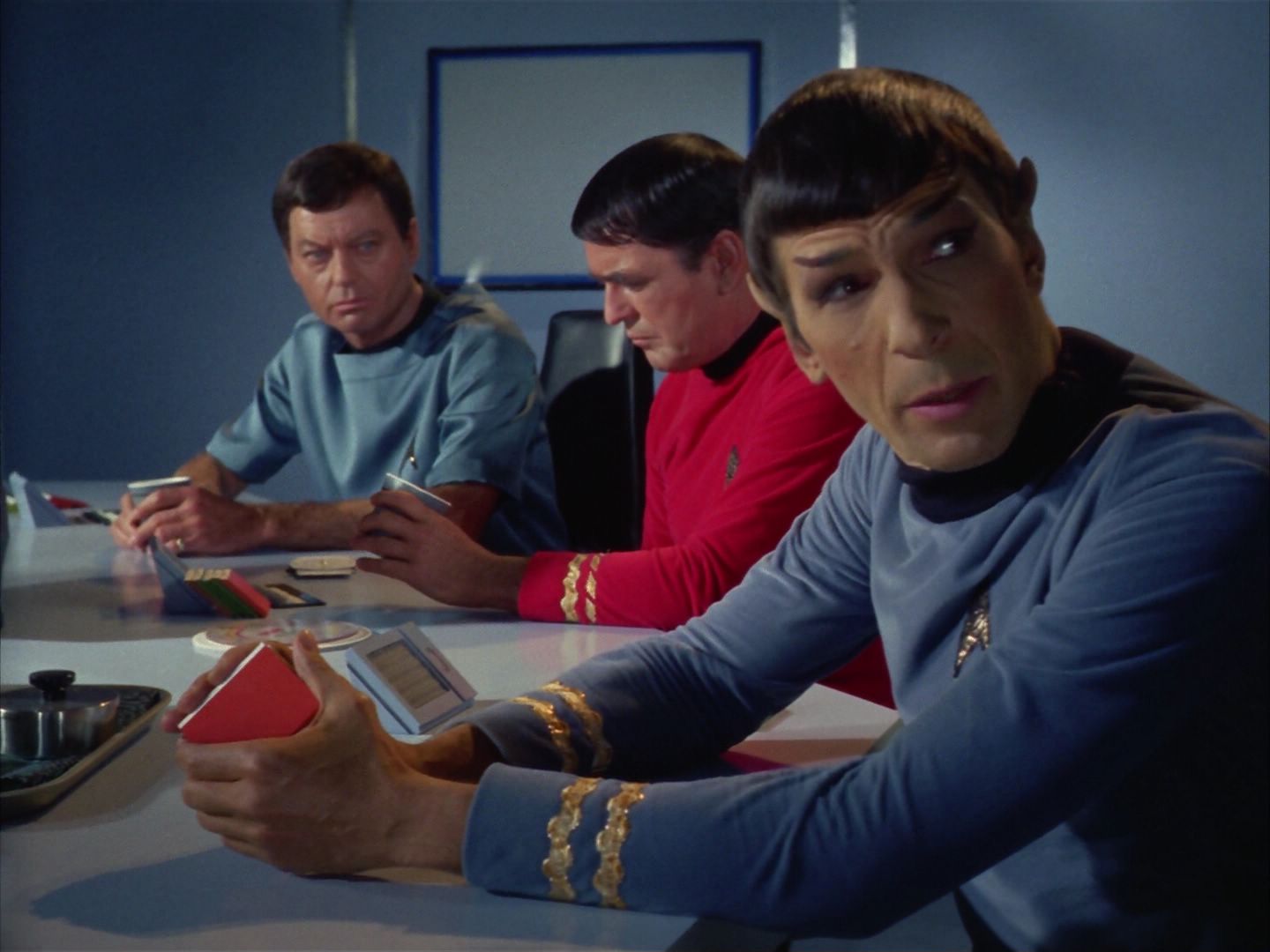 ariane179254_StarTrek_1x10_TheCorbomiteManouver_0636.jpg