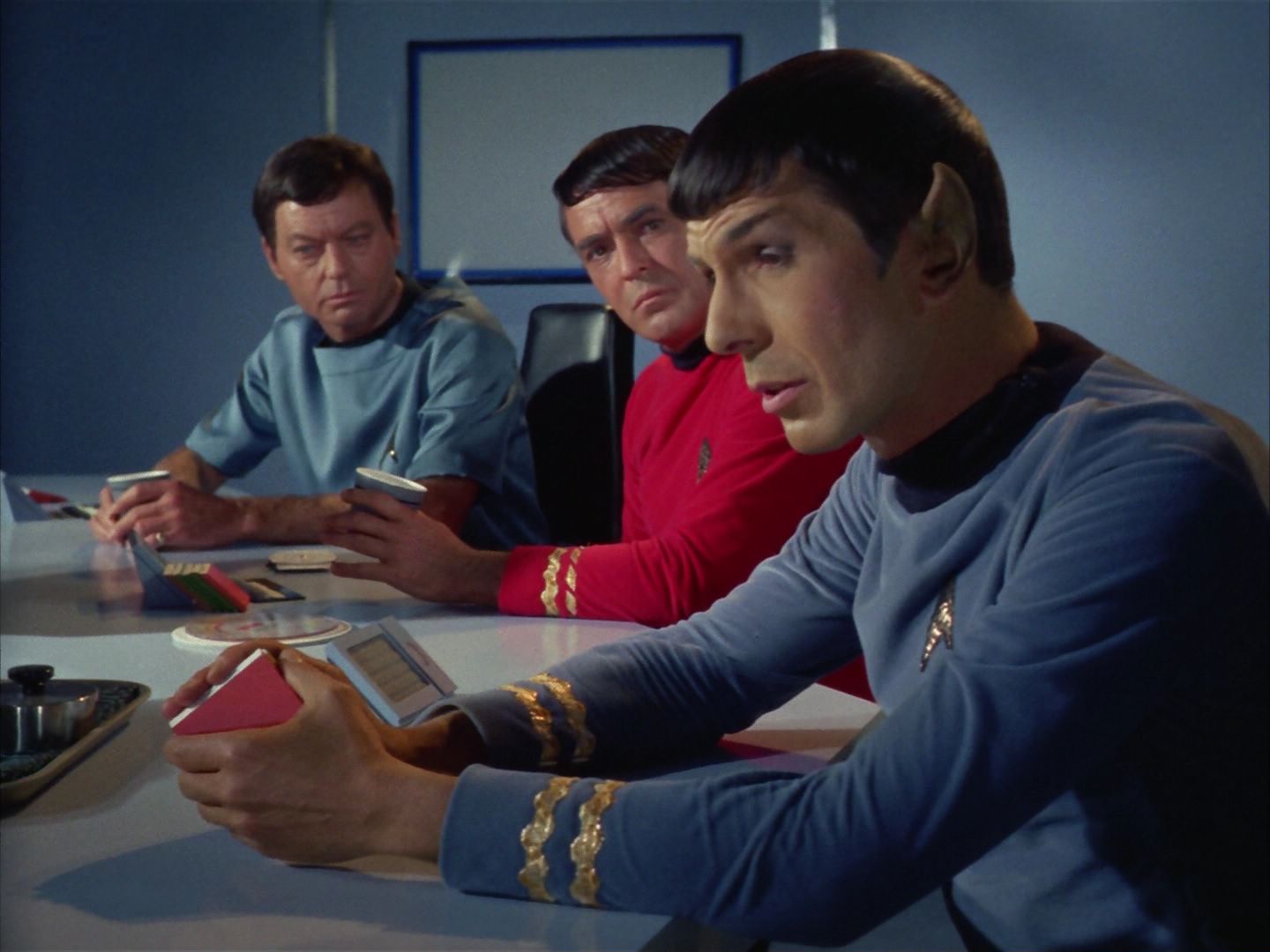 ariane179254_StarTrek_1x10_TheCorbomiteManouver_0645.jpg