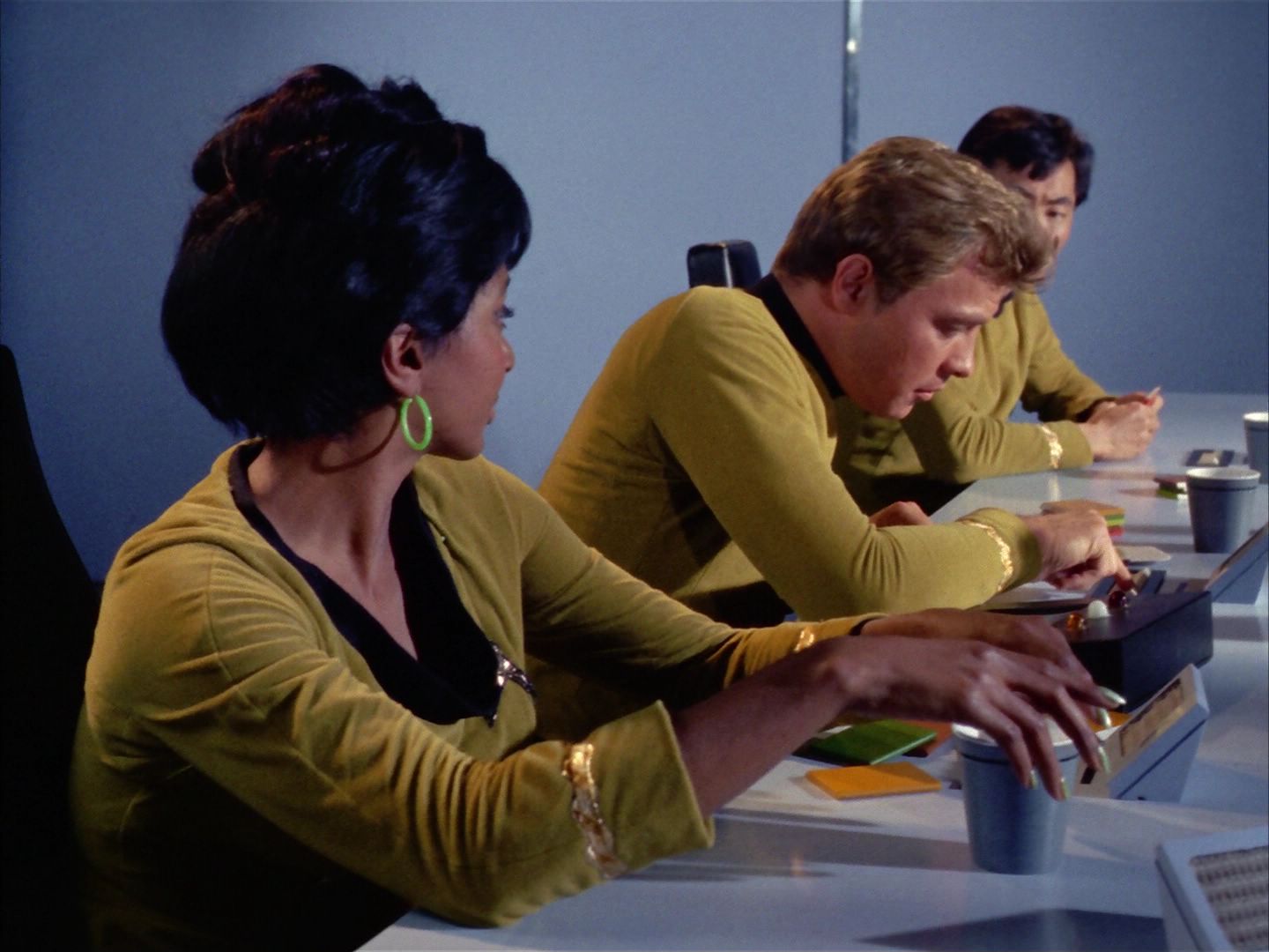ariane179254_StarTrek_1x10_TheCorbomiteManouver_0655.jpg