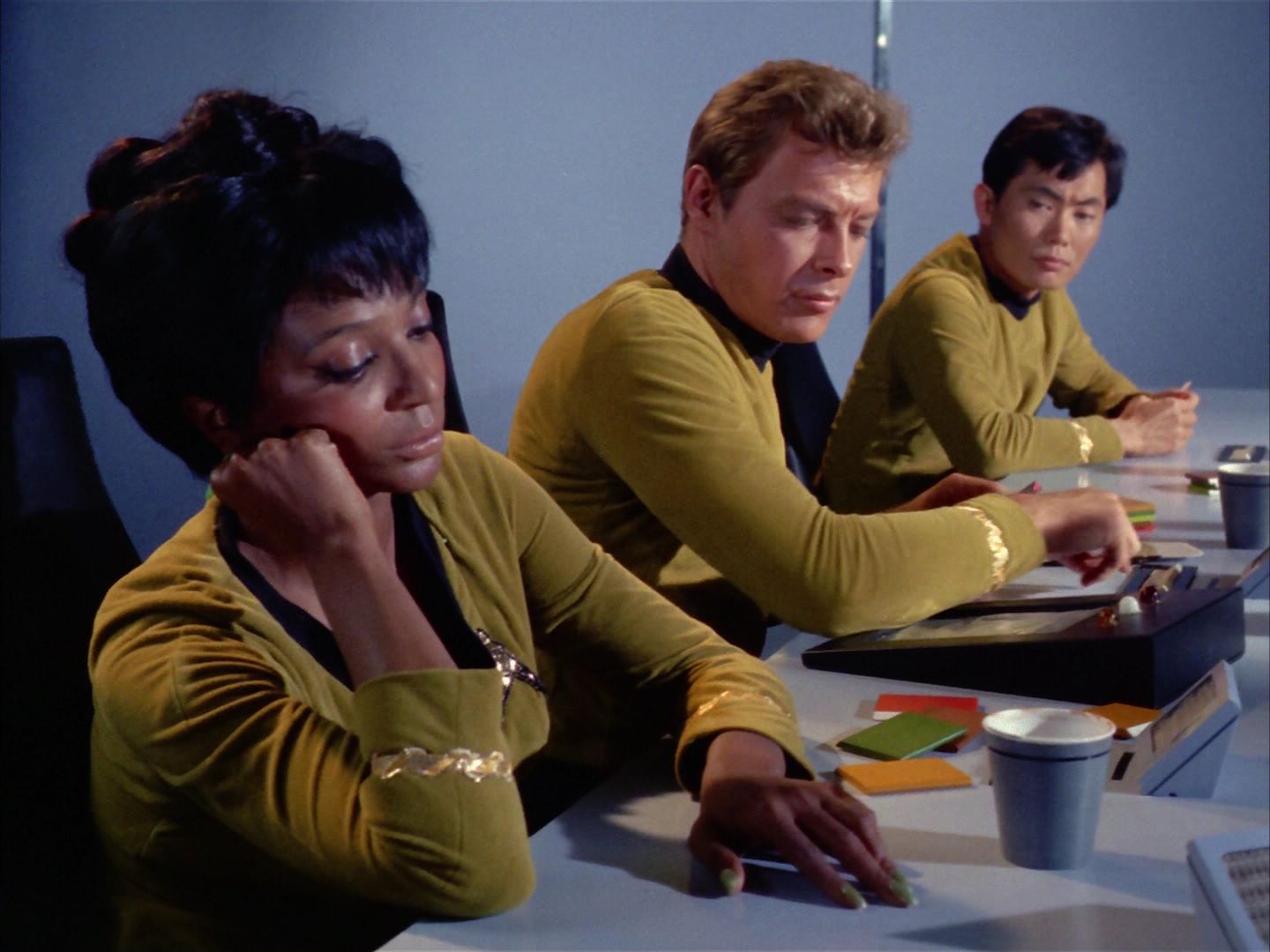 ariane179254_StarTrek_1x10_TheCorbomiteManouver_0669.jpg