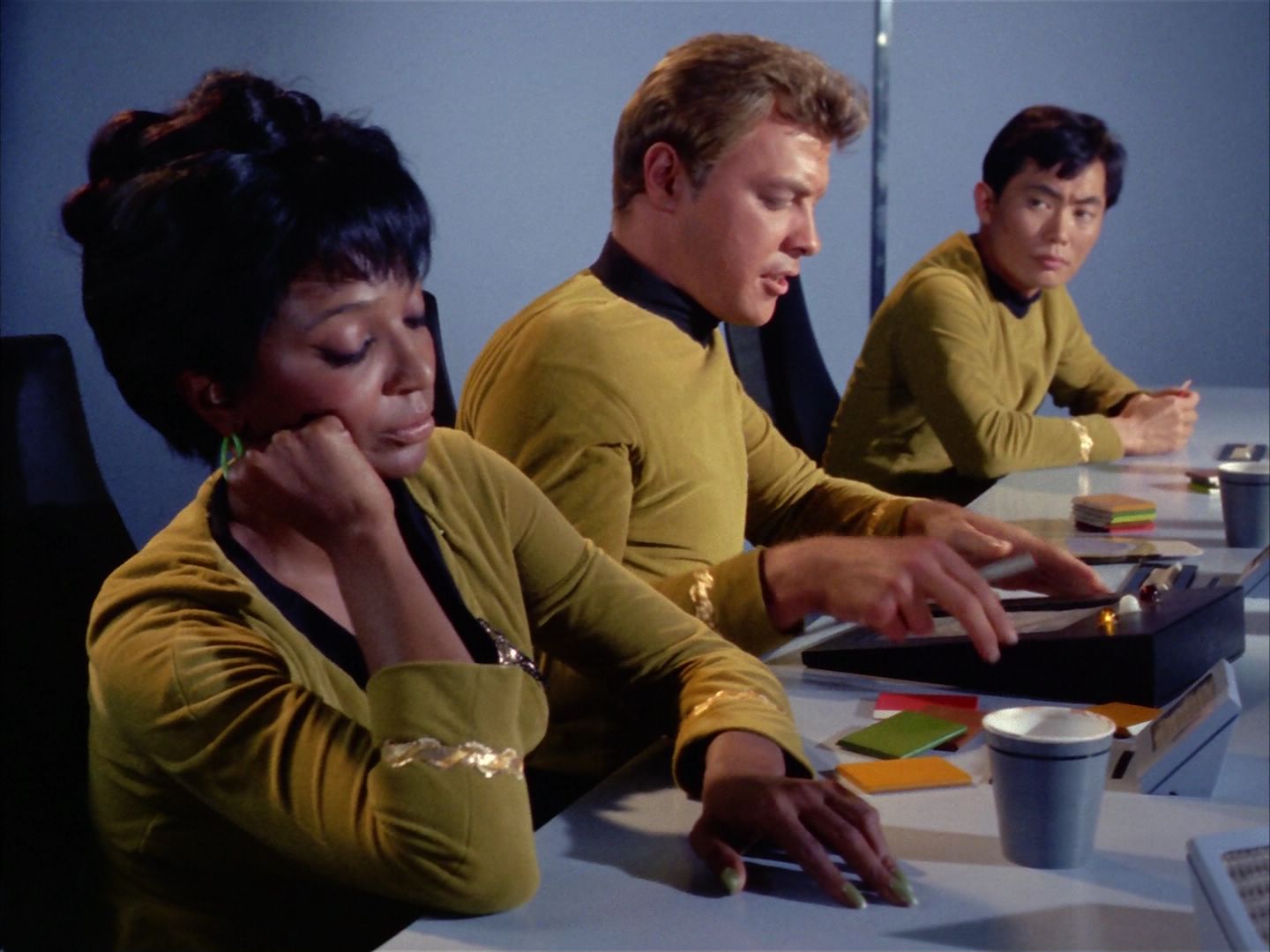 ariane179254_StarTrek_1x10_TheCorbomiteManouver_0670.jpg