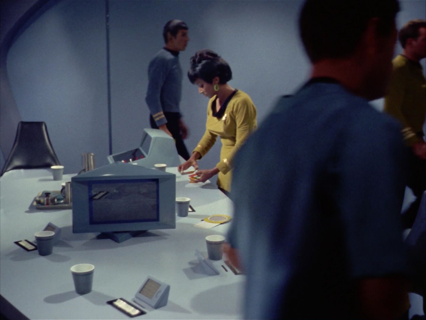 ariane179254_StarTrek_1x10_TheCorbomiteManouver_0677.jpg
