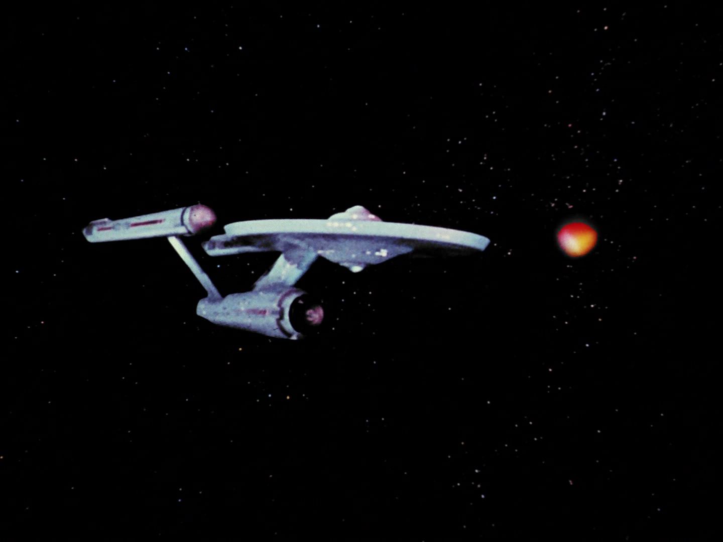 ariane179254_StarTrek_1x10_TheCorbomiteManouver_0691.jpg