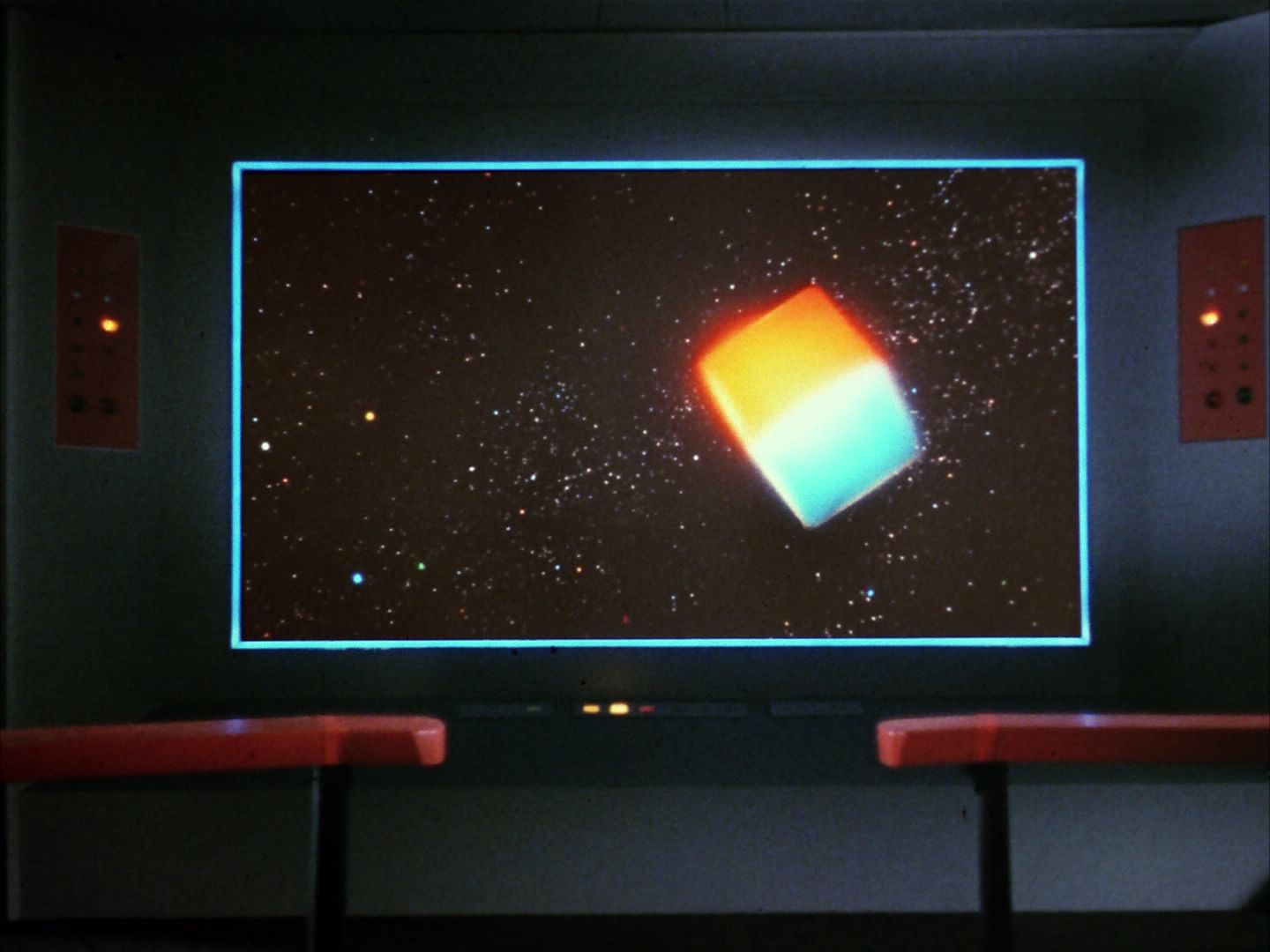 ariane179254_StarTrek_1x10_TheCorbomiteManouver_0728.jpg