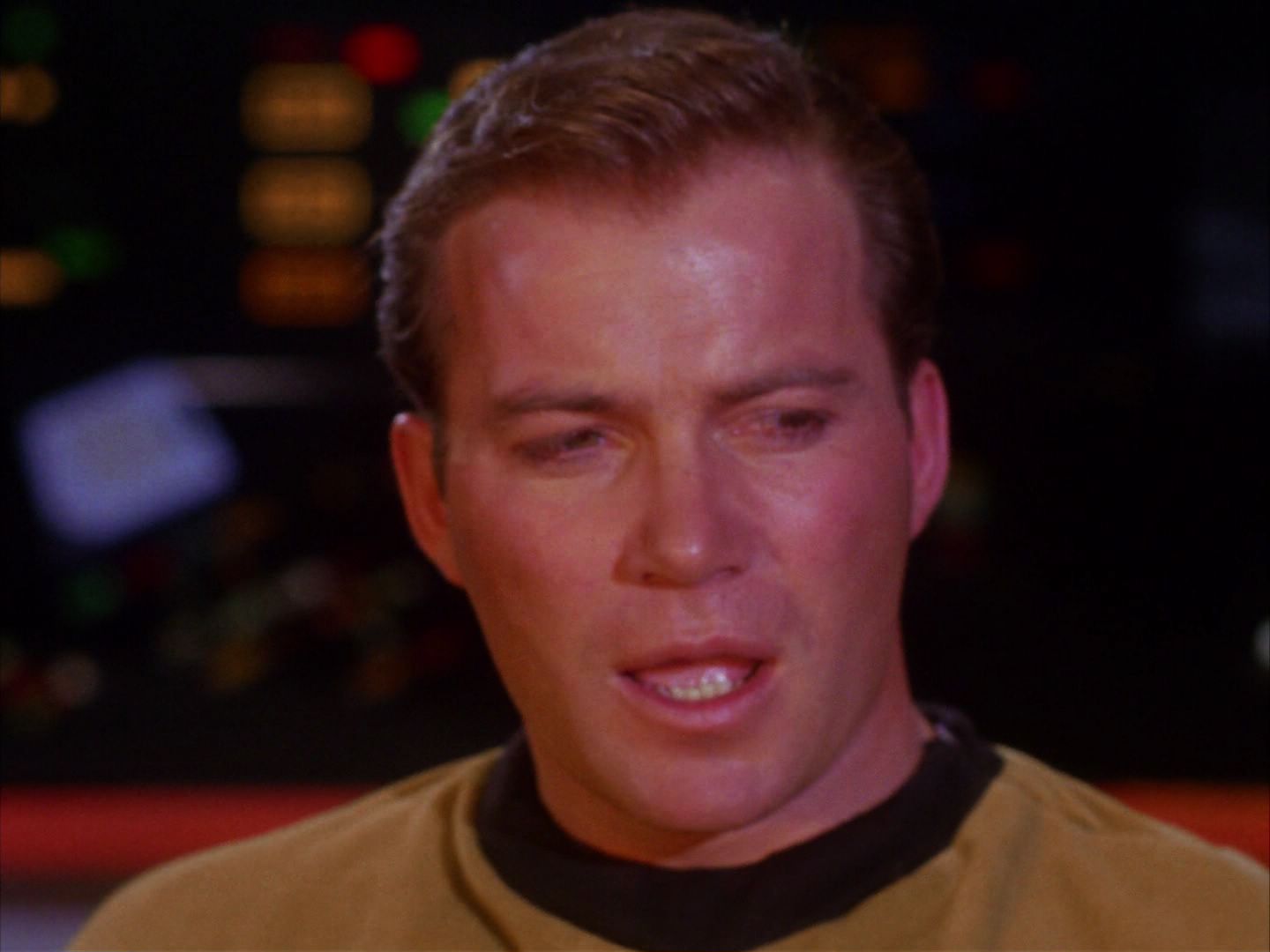 ariane179254_StarTrek_1x10_TheCorbomiteManouver_0840.jpg