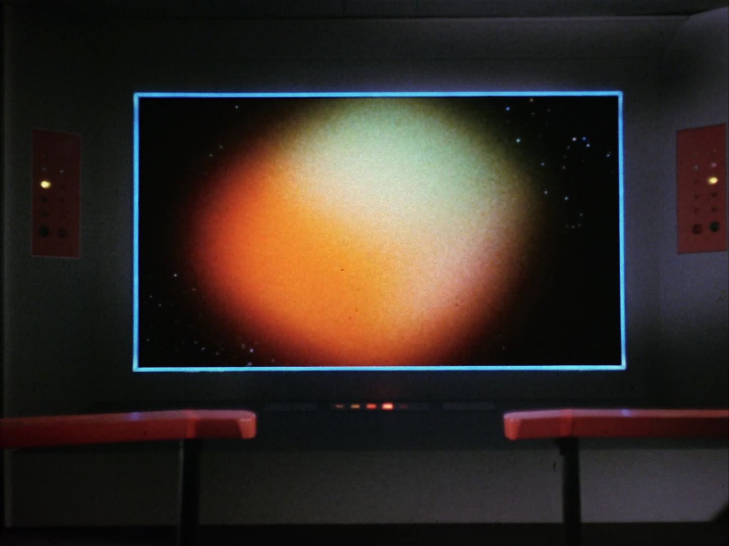 ariane179254_StarTrek_1x10_TheCorbomiteManouver_0883.jpg