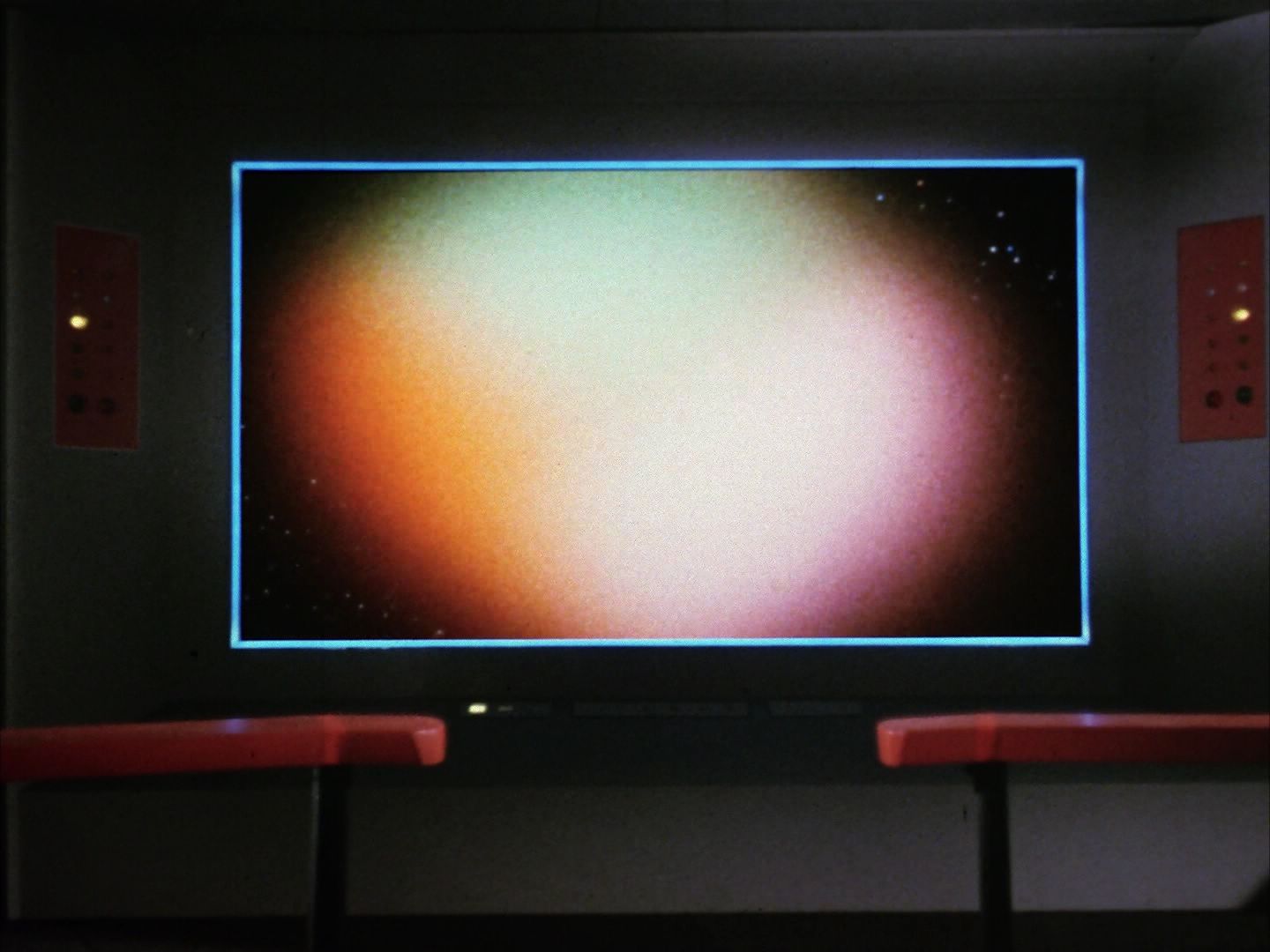 ariane179254_StarTrek_1x10_TheCorbomiteManouver_0885.jpg