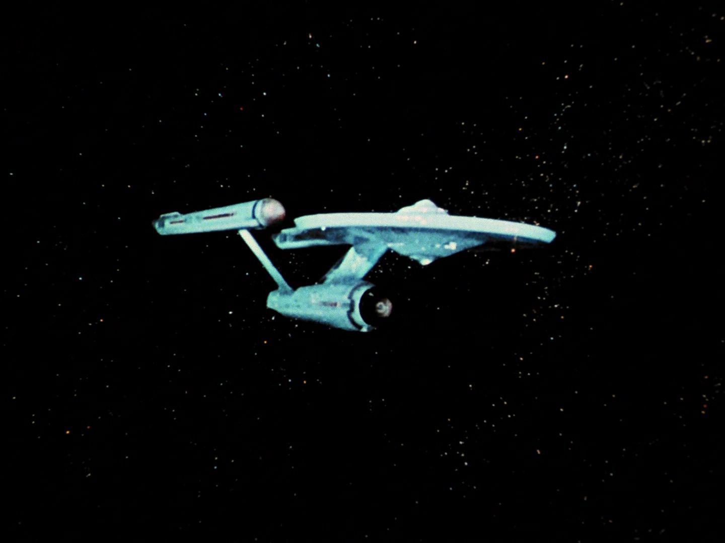 ariane179254_StarTrek_1x10_TheCorbomiteManouver_0933.jpg