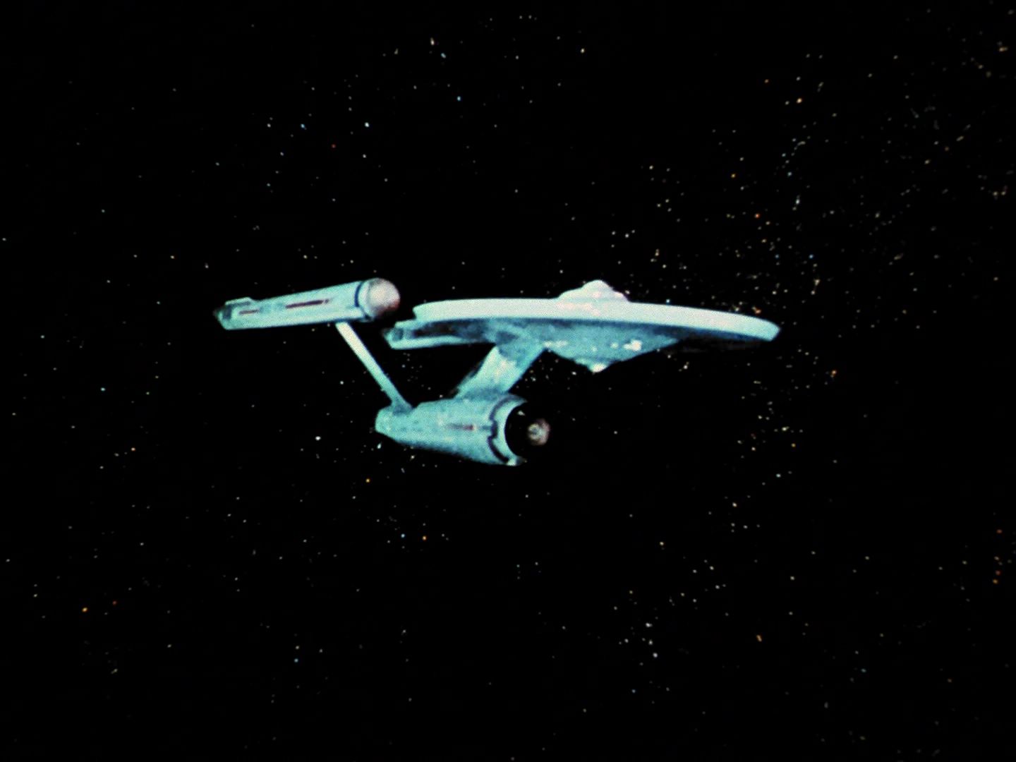 ariane179254_StarTrek_1x10_TheCorbomiteManouver_0935.jpg