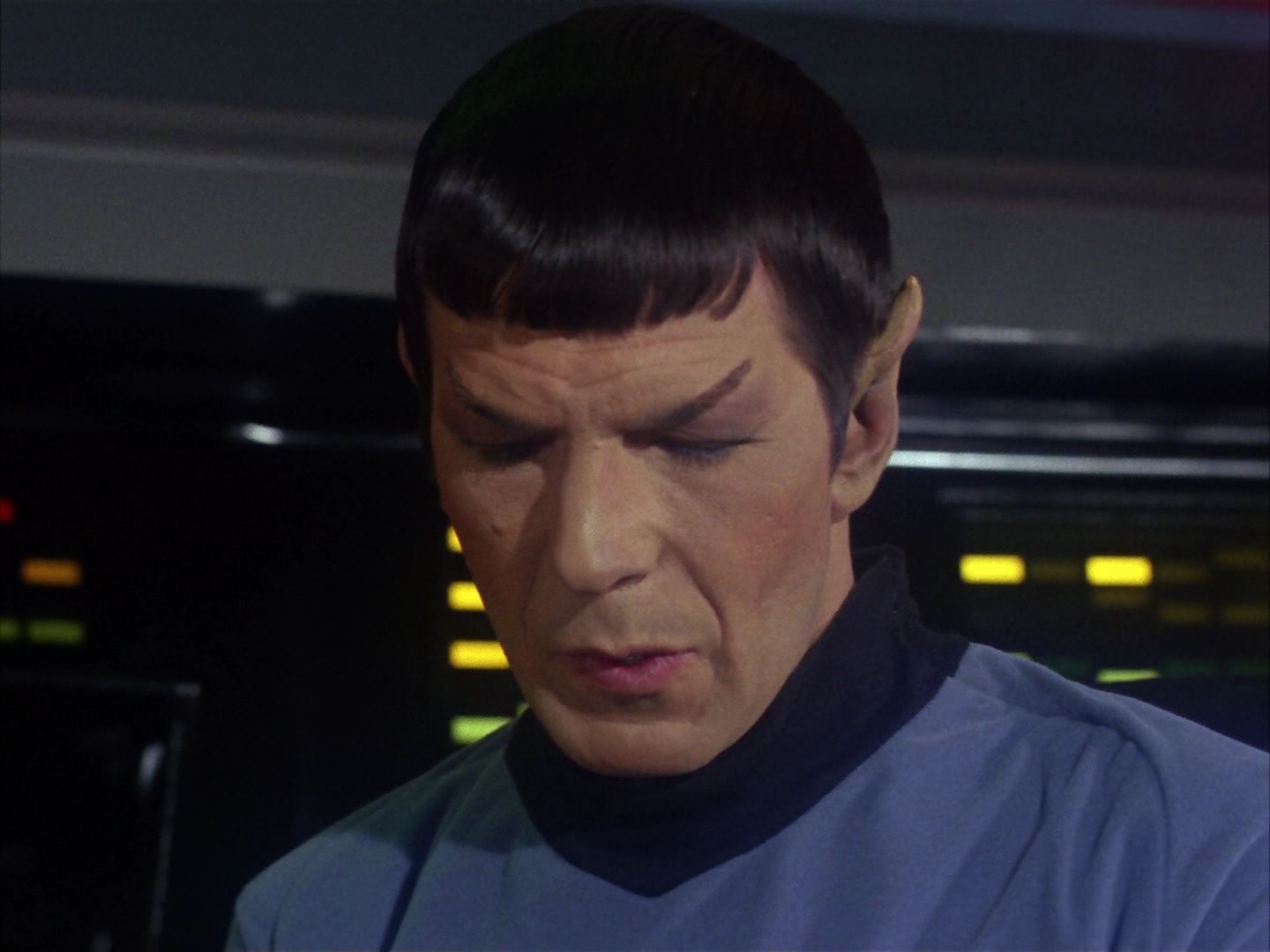 ariane179254_StarTrek_1x10_TheCorbomiteManouver_0987.jpg