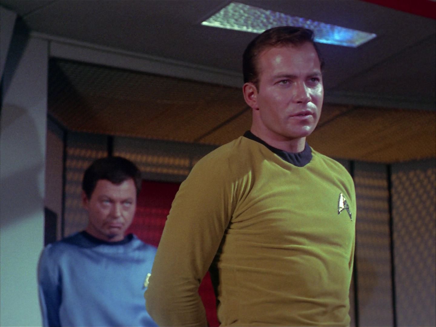ariane179254_StarTrek_1x10_TheCorbomiteManouver_1033.jpg