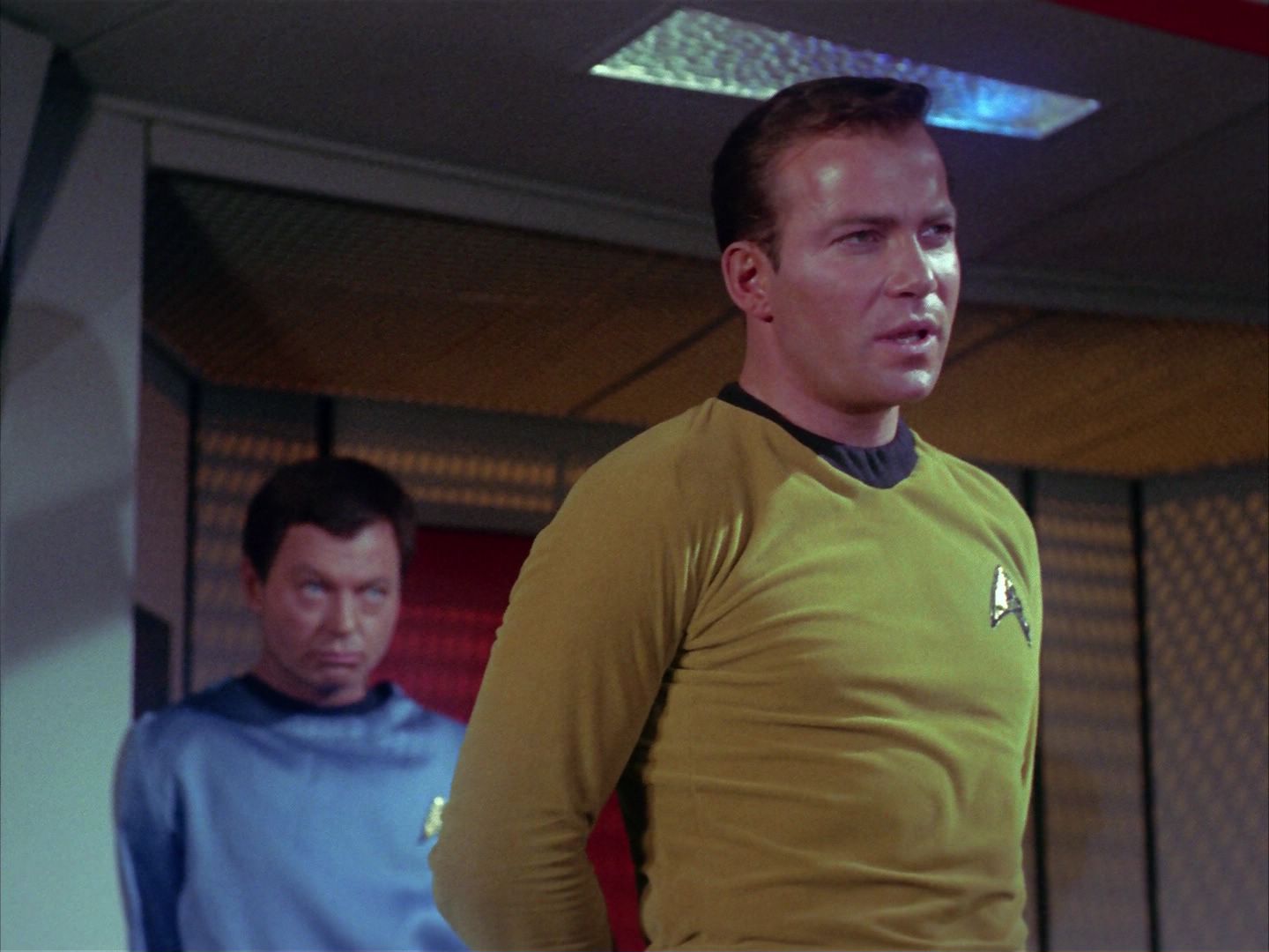 ariane179254_StarTrek_1x10_TheCorbomiteManouver_1034.jpg