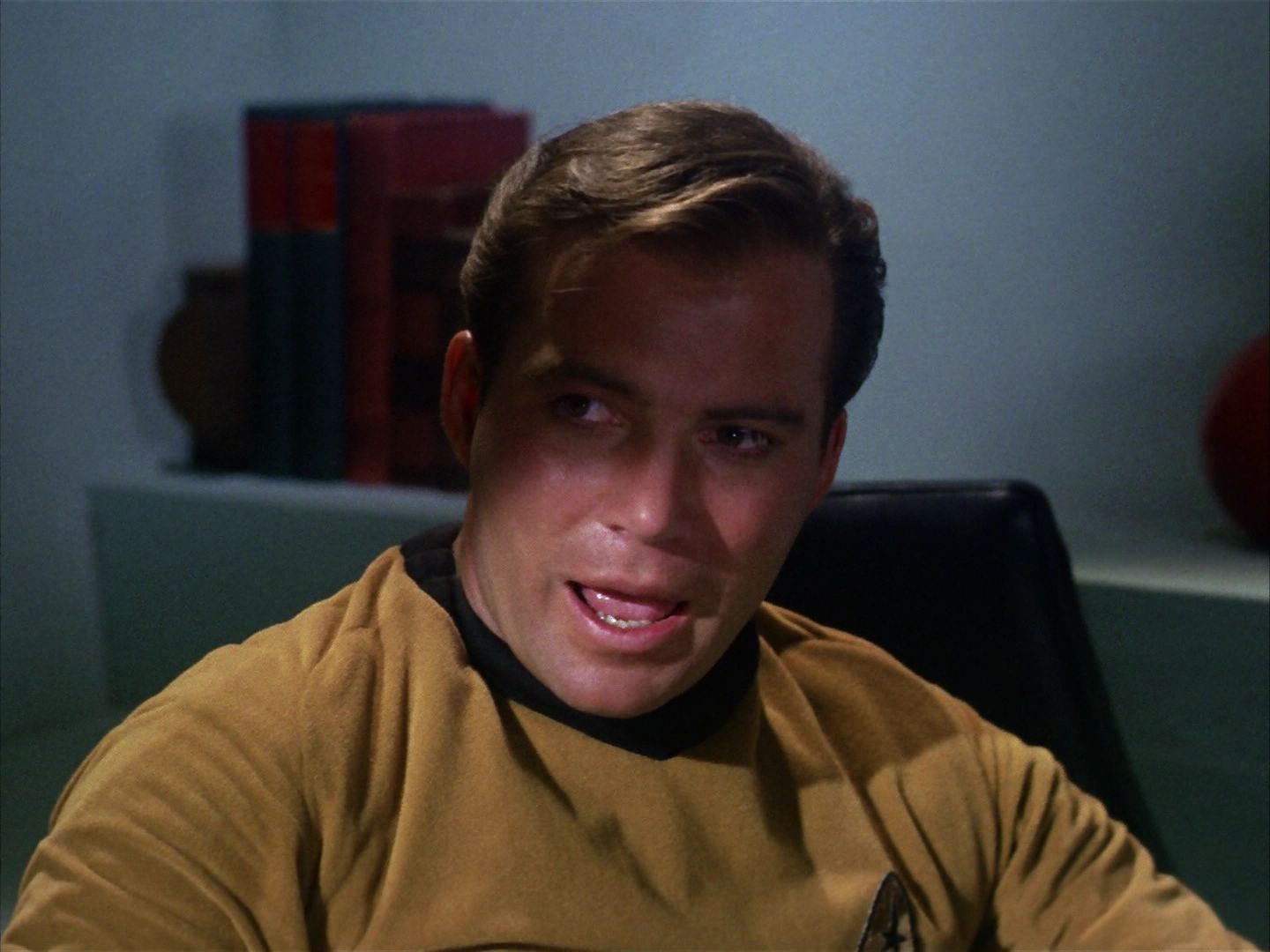 ariane179254_StarTrek_1x10_TheCorbomiteManouver_1160.jpg