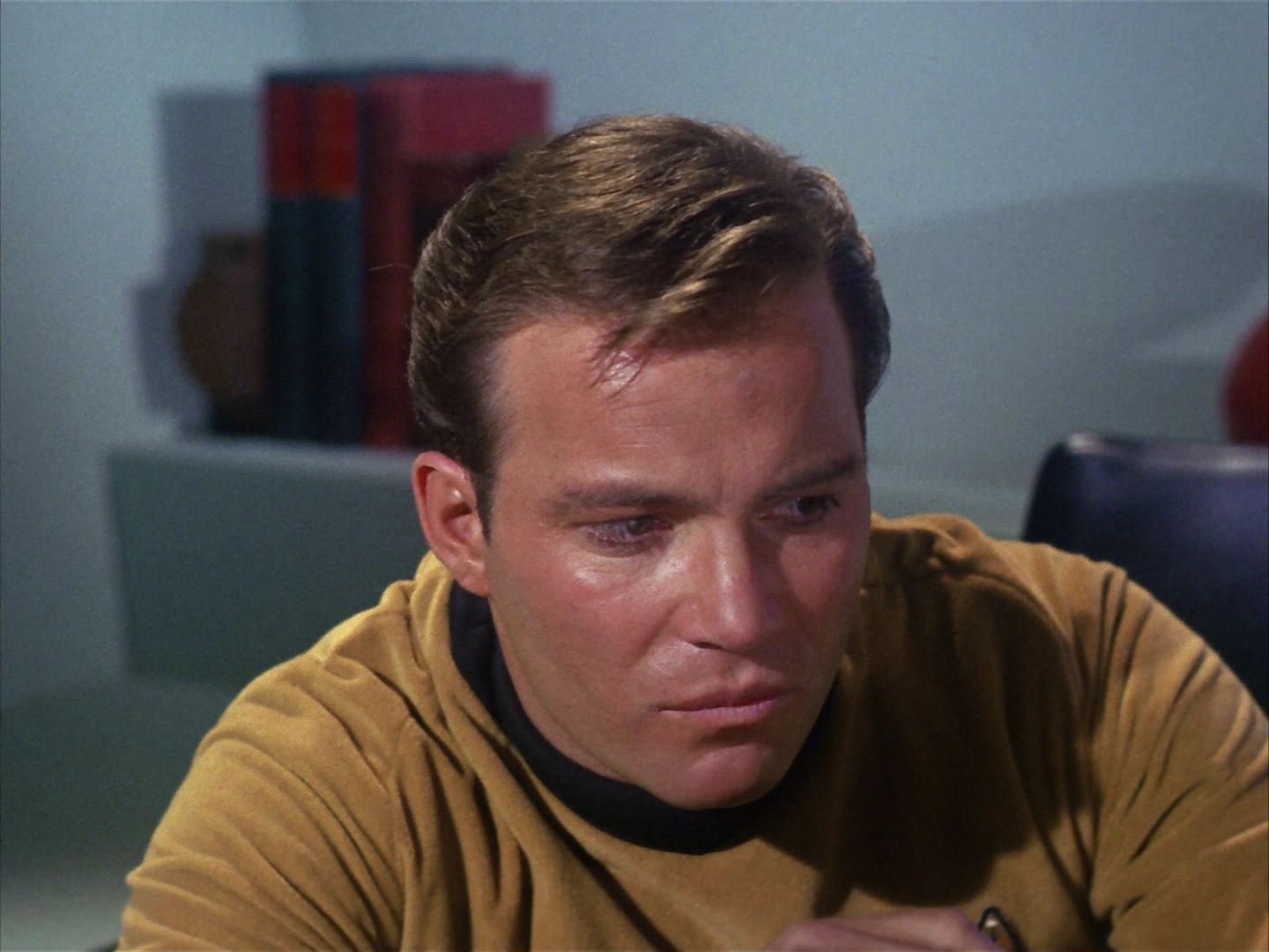 ariane179254_StarTrek_1x10_TheCorbomiteManouver_1237.jpg