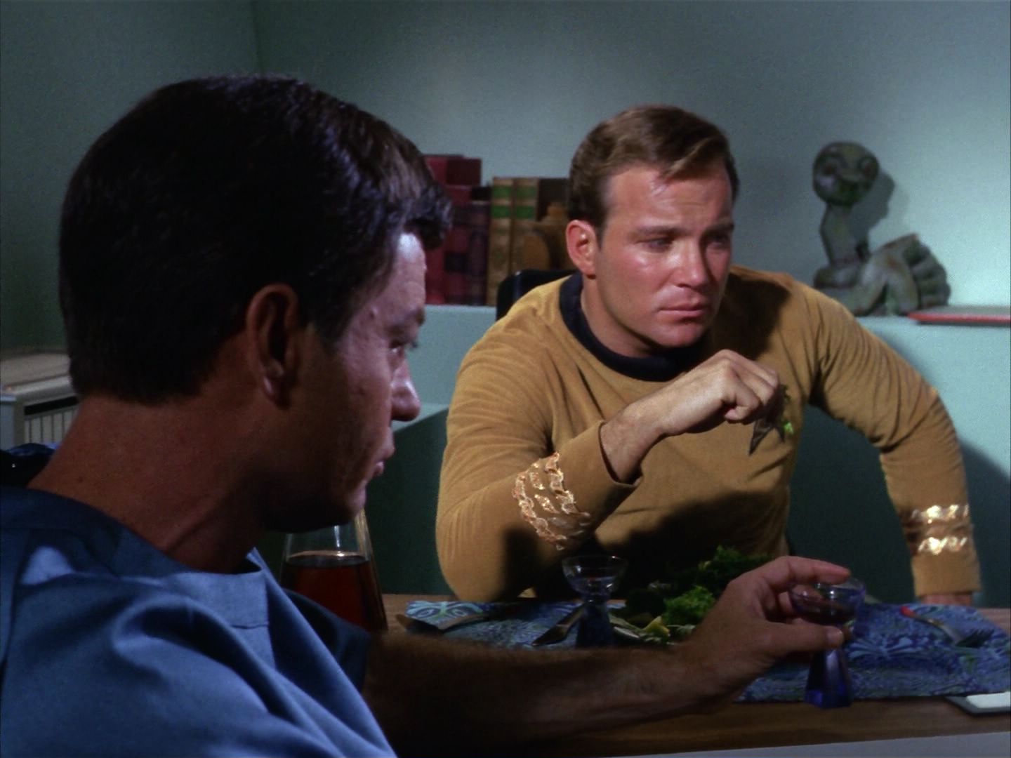 ariane179254_StarTrek_1x10_TheCorbomiteManouver_1242.jpg