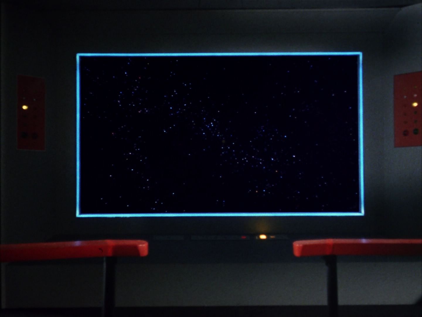 ariane179254_StarTrek_1x10_TheCorbomiteManouver_1281.jpg