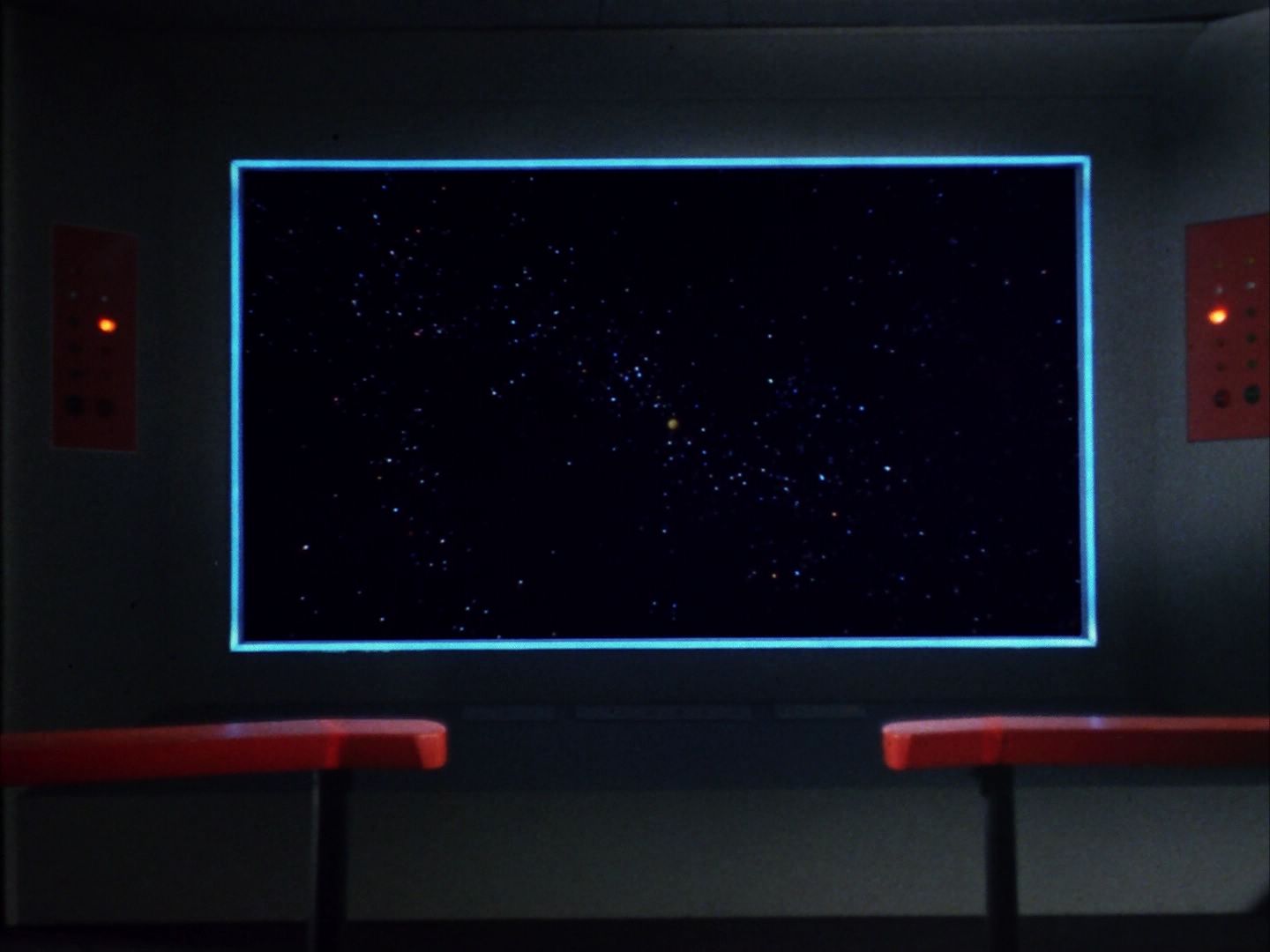 ariane179254_StarTrek_1x10_TheCorbomiteManouver_1282.jpg