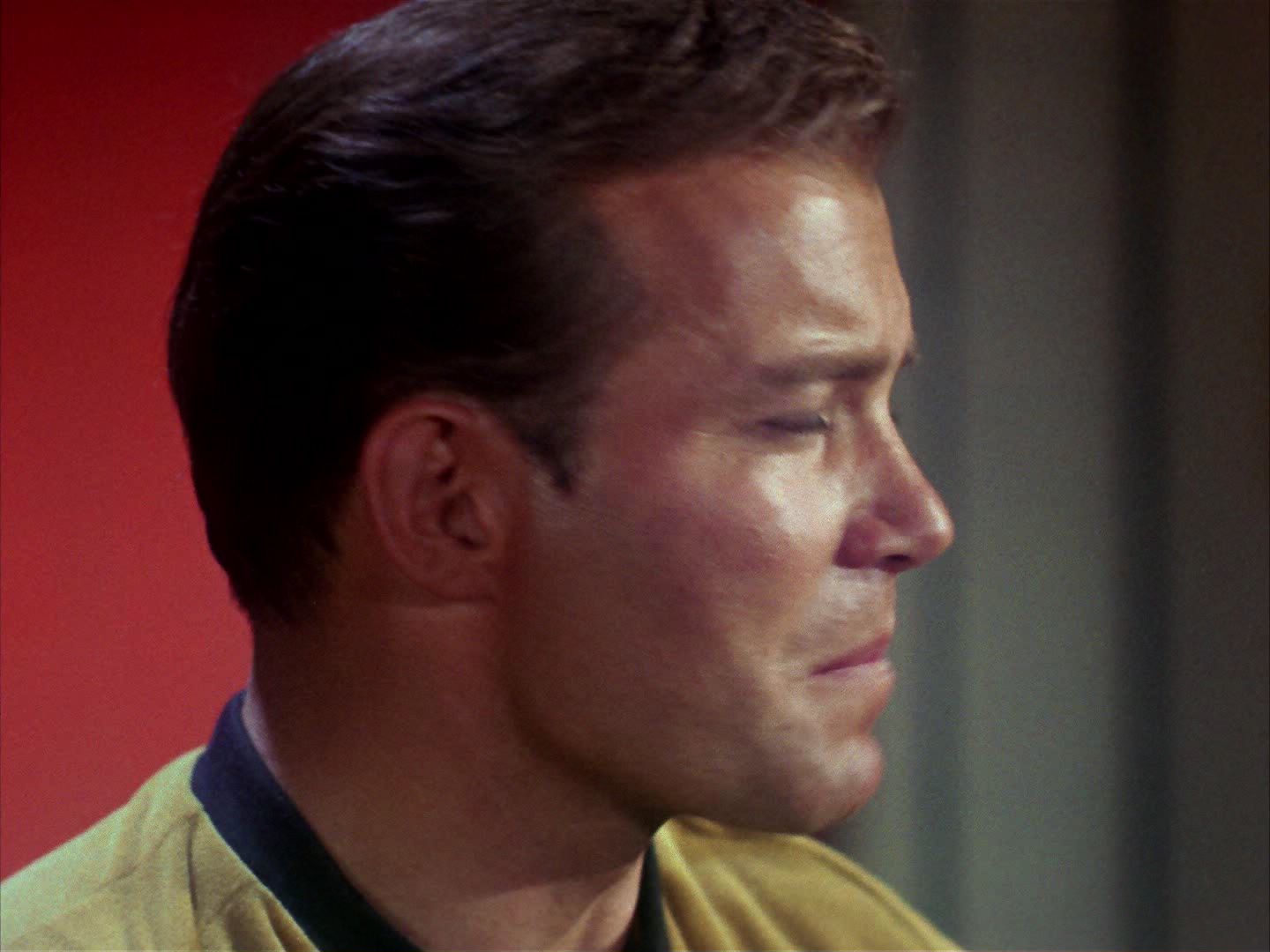 ariane179254_StarTrek_1x10_TheCorbomiteManouver_1357.jpg