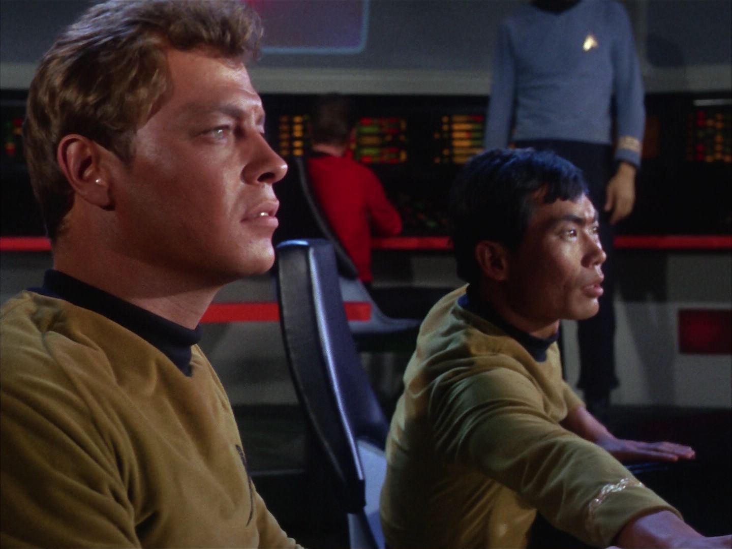 ariane179254_StarTrek_1x10_TheCorbomiteManouver_1374.jpg
