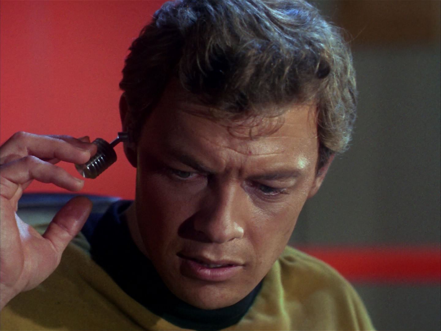 ariane179254_StarTrek_1x10_TheCorbomiteManouver_1432.jpg