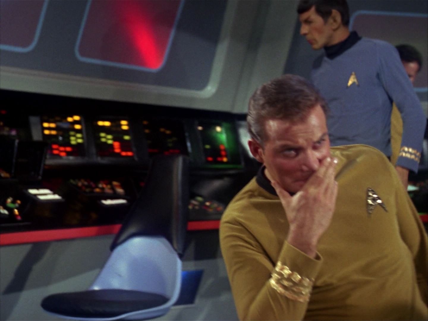 ariane179254_StarTrek_1x10_TheCorbomiteManouver_1535.jpg