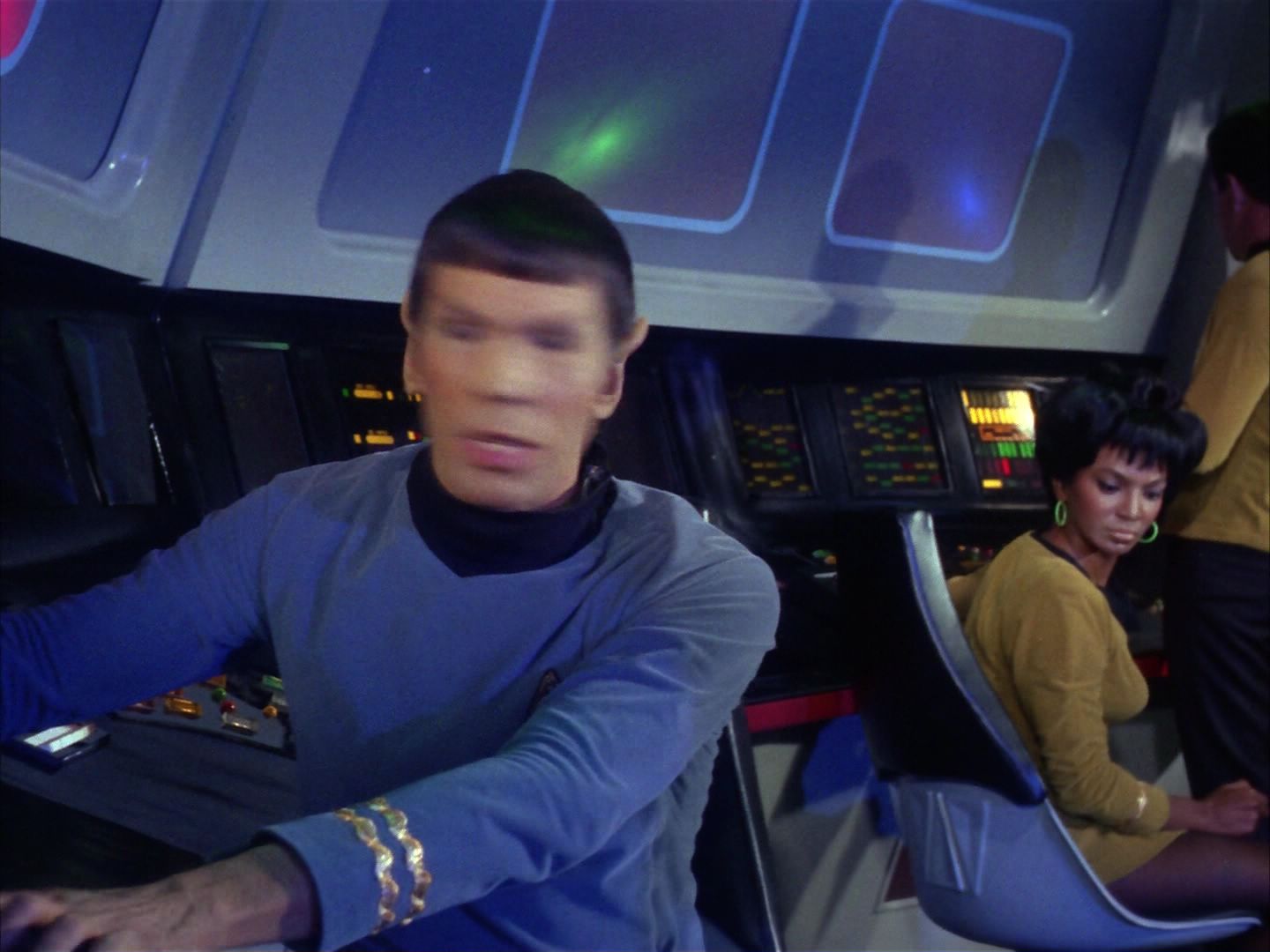 ariane179254_StarTrek_1x10_TheCorbomiteManouver_1569.jpg