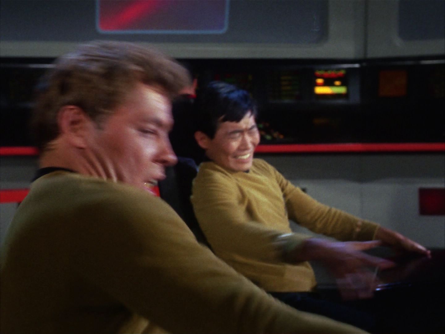 ariane179254_StarTrek_1x10_TheCorbomiteManouver_1571.jpg