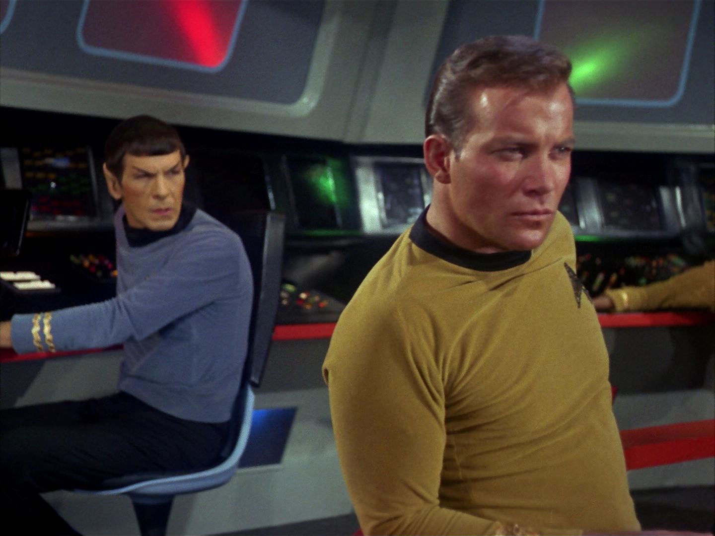 ariane179254_StarTrek_1x10_TheCorbomiteManouver_1605.jpg